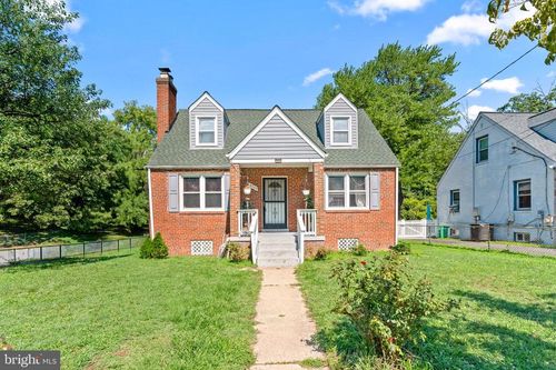 5709 Janice Ln, TEMPLE HILLS, MD, 20748-4738 | Card Image