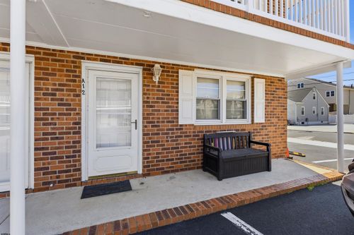 21 S Monroe Ave, MARGATE CITY, NJ, 08402-2244 | Card Image