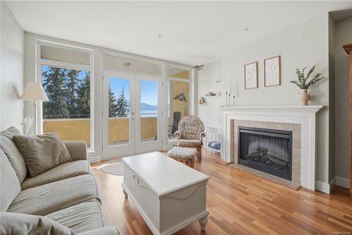 11-770 Vesuvius Bay Rd, Salt Spring, BC, V8K1L6 | Card Image