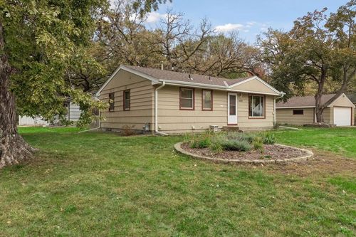 5210 52nd Ave N, Crystal, MN, 55429-3207 | Card Image