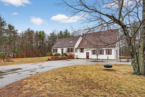 190 Blackwater Rd, Rochester, NH, 03867-4639 | Card Image