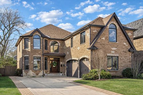 594 S Fairfield Ave, Elmhurst, IL, 60126-4239 | Card Image