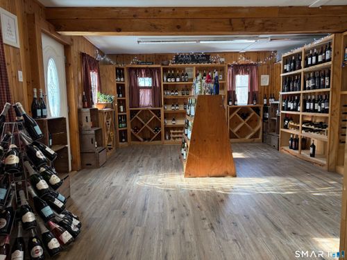 8 Palmer Rd, Scotland, CT, 06264-6402 | Card Image