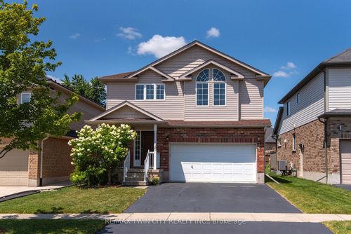 24 Joseph Lichti Lane, Baden, ON, N3A4S3 | Card Image