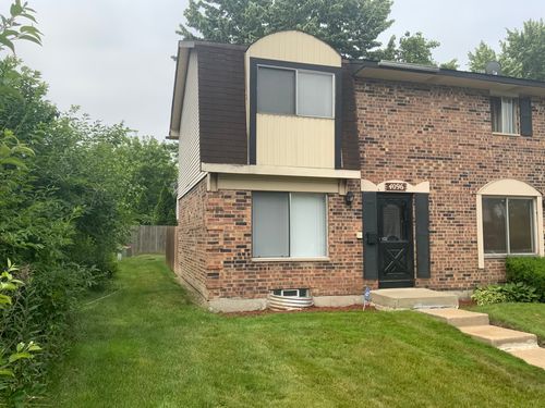 4096 Appleby Ln, Richton Park, IL, 60471-1304 | Card Image