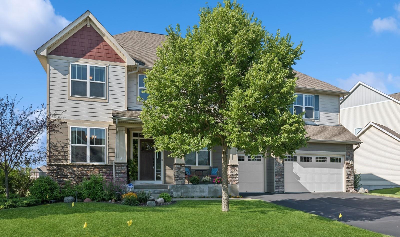 Eagle Bay Way, Saint Paul, MN 55124