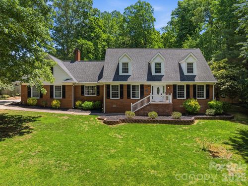 221-3500 Sunningdale Ln, Statesville, NC, 28625-7505 | Card Image