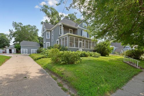 411 Washington St, Northfield, MN, 55057-2028 | Card Image