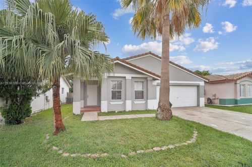 17471 Sw 137th Ct, Miami, FL, 33177-6473 | Card Image