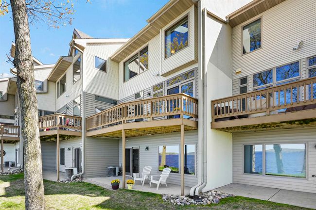 N2802 Summerville Park Road, Condo with 3 bedrooms, 4 bathrooms and null parking in LODI WI | Image 11