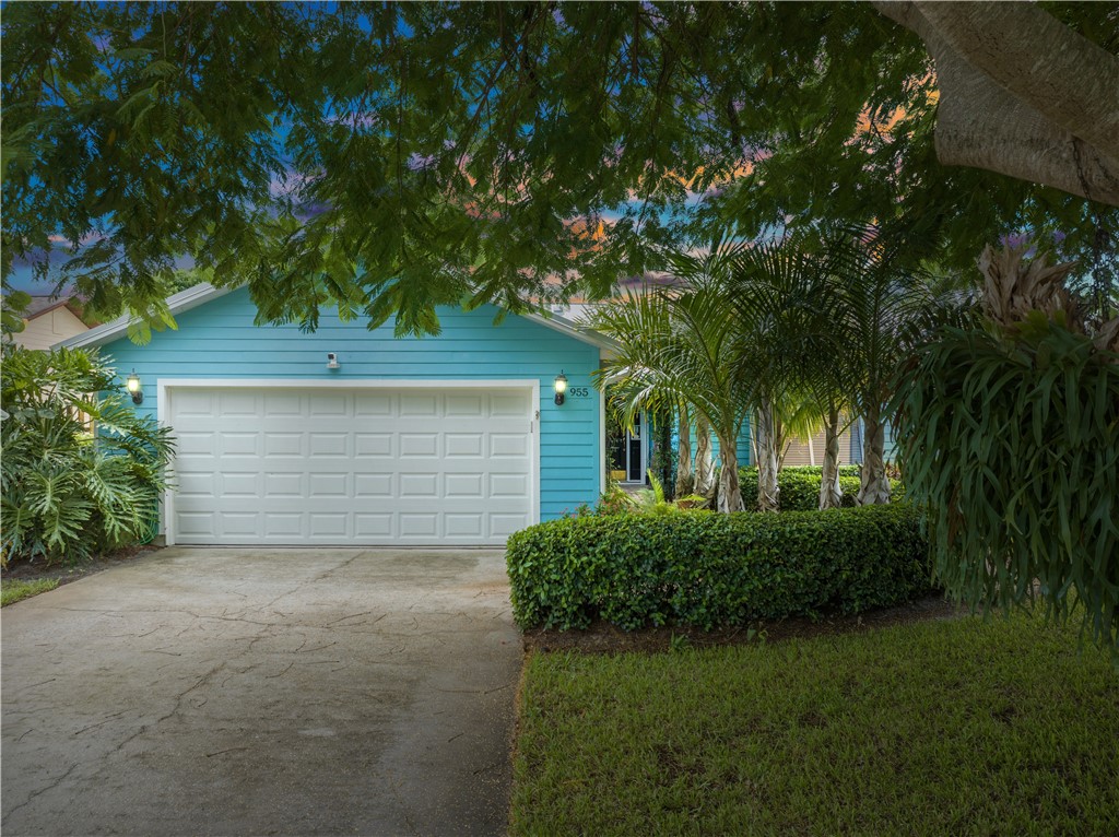 4th Ln, Vero Beach, FL 32962
