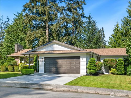 1035 147th Ave Se, Bellevue, WA, 98007-5712 | Card Image