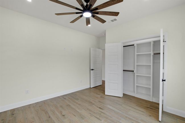 209 Pearl Harbor St, House other with 4 bedrooms, 3 bathrooms and null parking in Tool TX | Image 30