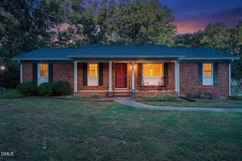 108 Seaman St, Oxford, NC, 27565-3142 | Card Image