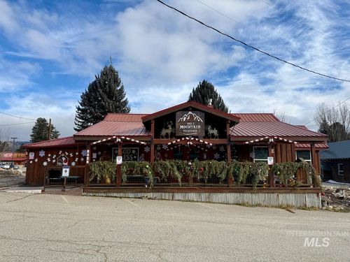 1042 Old Crouch Rd, Garden Valley, ID, 83622-8042 | Card Image