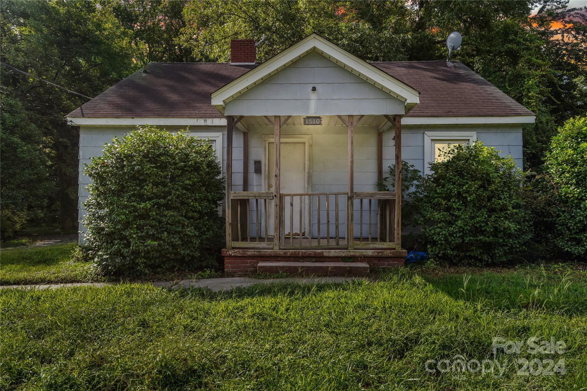 Lane St, Kannapolis, NC 28083