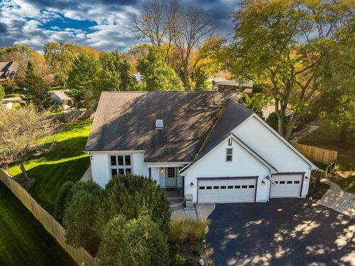 1141 N Hicks Road, Palatine, IL, 60067 | Card Image