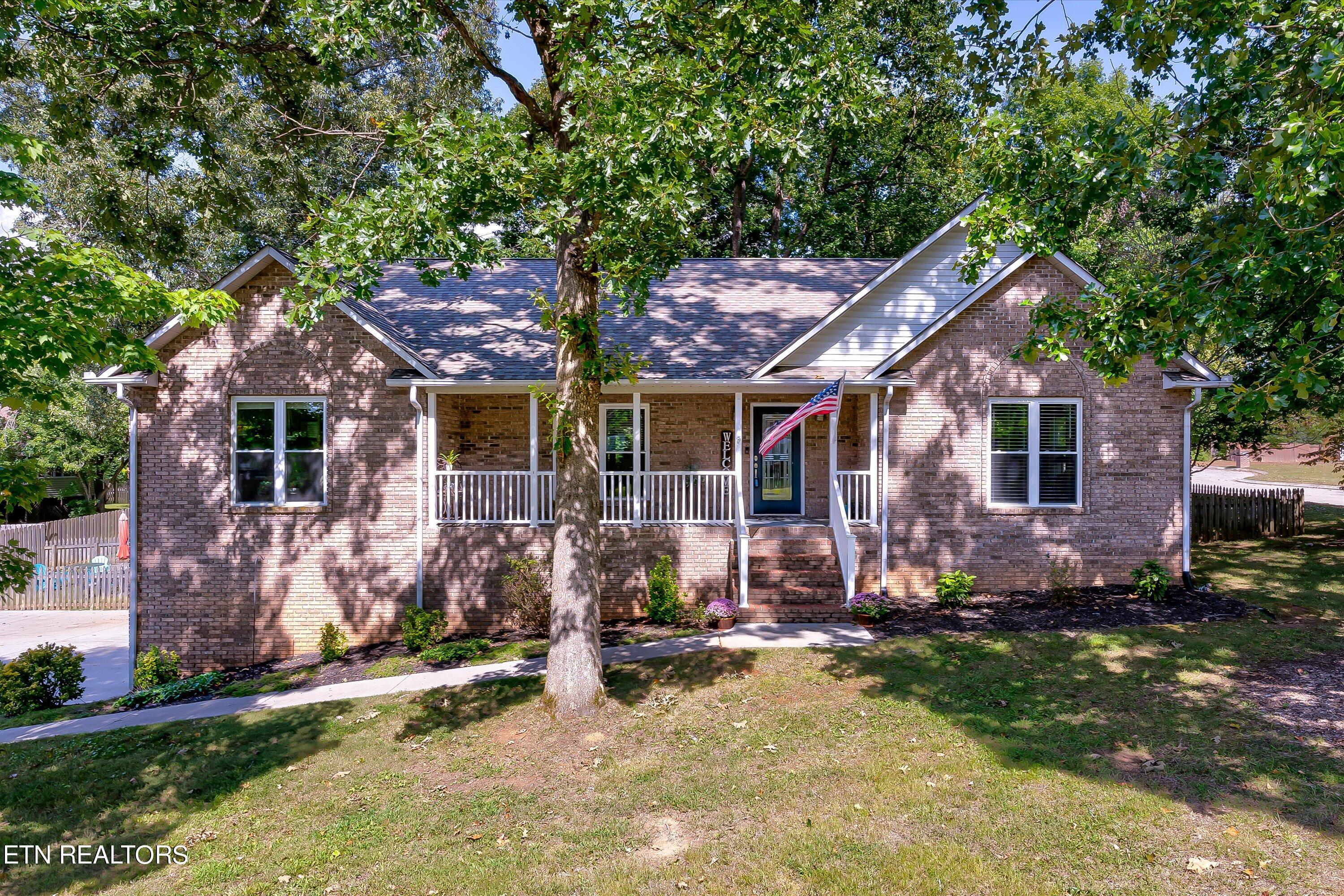 Meadow Oaks Dr, Maryville, TN 37803