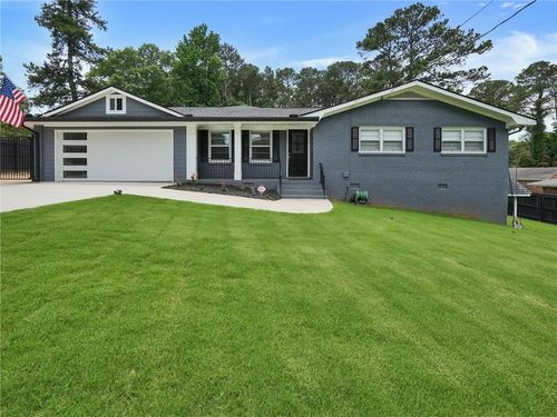 5521 Joeclay Dr, Stone Mountain, GA, 30088-3407 | Card Image