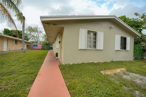 1-5825 Buchanan St, Hollywood, FL, 33021 | Card Image