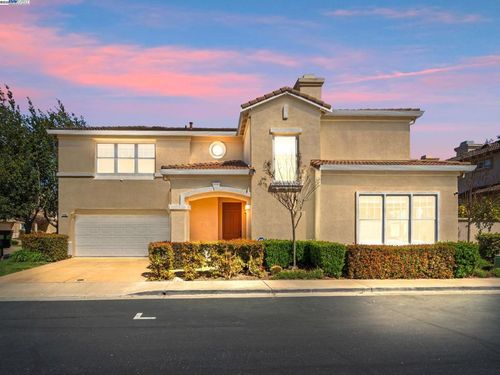 3769 Florian St, Pleasanton, CA, 94588-4147 | Card Image