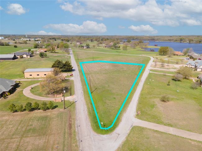 2110 Lake Side Dr, Home with 0 bedrooms, 0 bathrooms and null parking in Bonham TX | Image 4