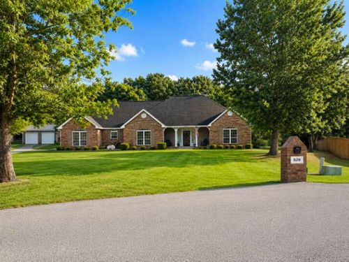 529 Rockwood Dr, Kiefer, OK, 74041-3026 | Card Image