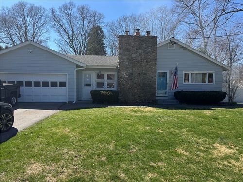 71 Crandall Rd, Tiverton, RI, 02878-2609 | Card Image