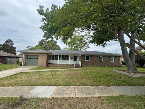 8145 Camellia Rd, Norfolk, VA, 23518-2301 | Card Image