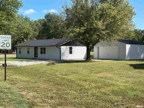 125 Jacob St, Wolf Lake, IL, 62998-1064 | Card Image