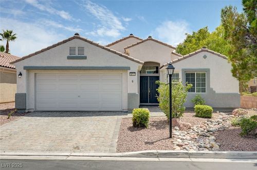 10717 Hunter Mountain Ave, Las Vegas, NV, 89129-3255 | Card Image