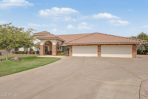 3302 E Draper Circle, Mesa, AZ, 85213 | Card Image