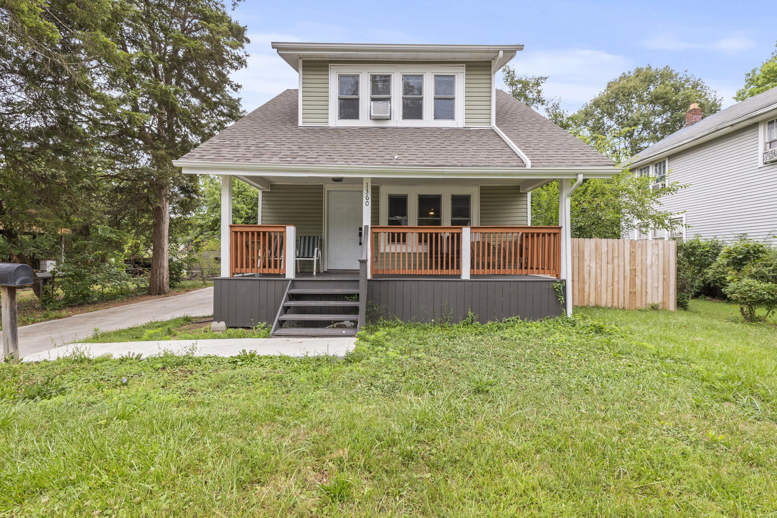 Weber Rd, Columbus, OH 43211