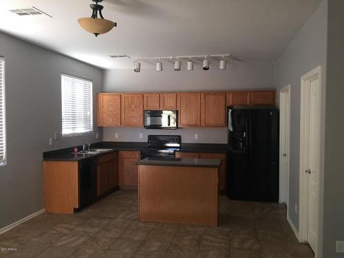 17431 W Banff Ln, Surprise, AZ, 85388-7886 | Card Image
