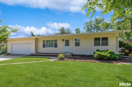 103 Riverview Dr, Albany, IL, 61230-9748 | Card Image