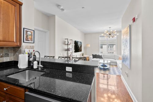 401-7400 River Rd, North Bergen, NJ, 07047-7229 | Card Image