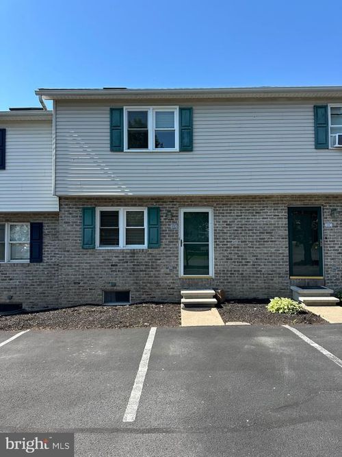 d-10 Taylor Dr, REEDSVILLE, PA, 17084-9752 | Card Image