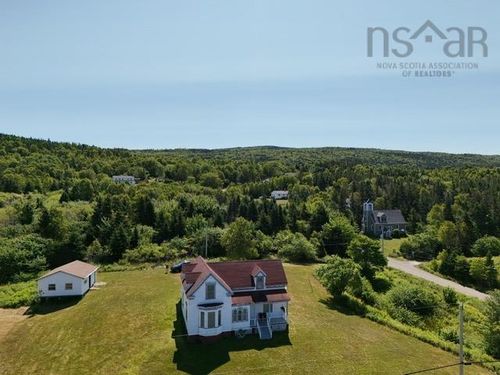 11 Kellys Lane, Englishtown, NS, B0C1H0 | Card Image