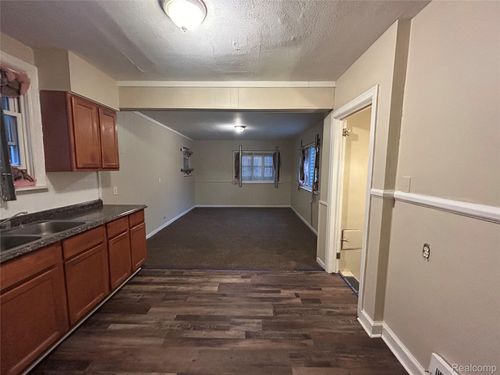 11490 Laing St, Detroit, MI, 48224-1555 | Card Image