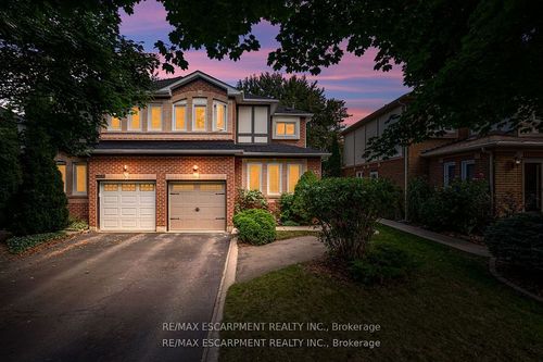 1133 Beechnut Rd, Oakville, ON, L6J7P2 | Card Image