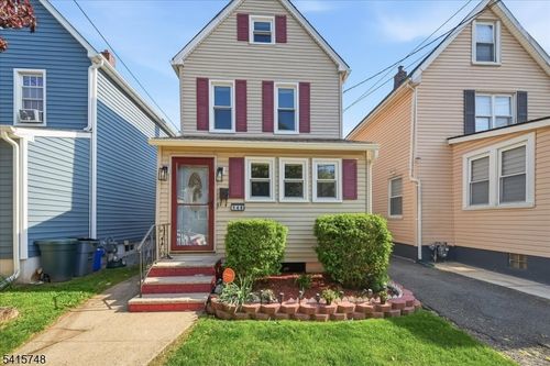 148 Jerome Pl, Bloomfield, NJ, 07003-4916 | Card Image