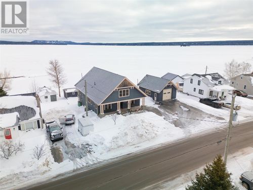 28 Church Road, Botwood, NL, A0H1E0 | Card Image