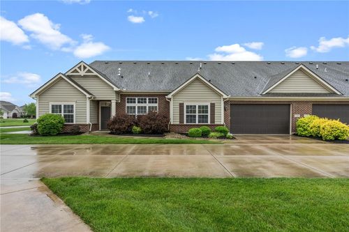 1243 Bourdeaux Way, Dayton, OH, 45458-2953 | Card Image