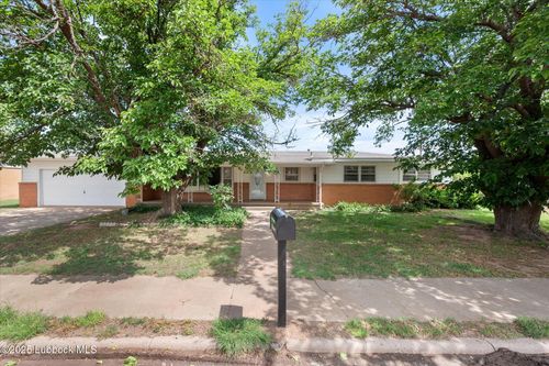 1113 16th St, Ralls, TX, 79357-2008 | Card Image