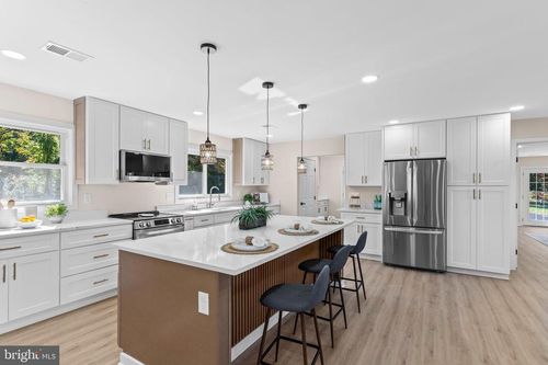 719 Manning Rd E, ACCOKEEK, MD, 20607-3401 | Card Image