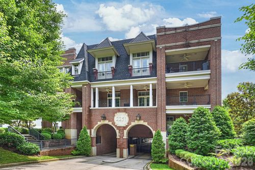 102-2251 Selwyn Ave, Charlotte, NC, 28207-2753 | Card Image