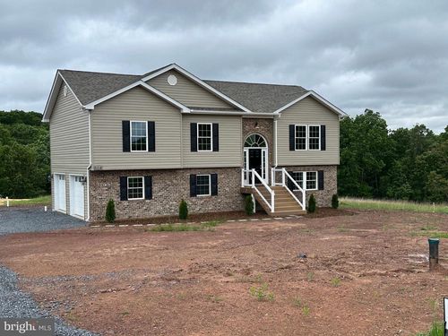 370 Harry Hiett Ln, GORE, VA, 22637-2363 | Card Image