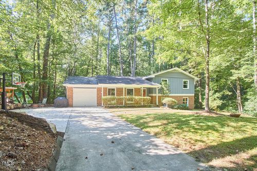 607 Yorktown Dr, Chapel Hill, NC, 27516-3248 | Card Image