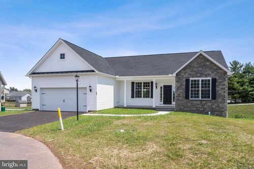 50-180 Patterson Dr, STEWARTSTOWN, PA, 17363-7771 | Card Image