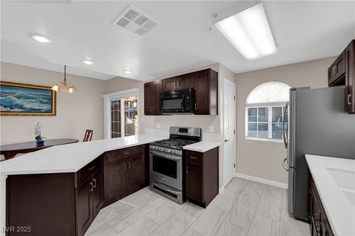 apt-312-2925 Wigwam Pkwy, Henderson, NV, 89074-2872 | Card Image